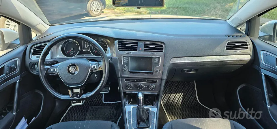 Volkswagen Golf — foto 16