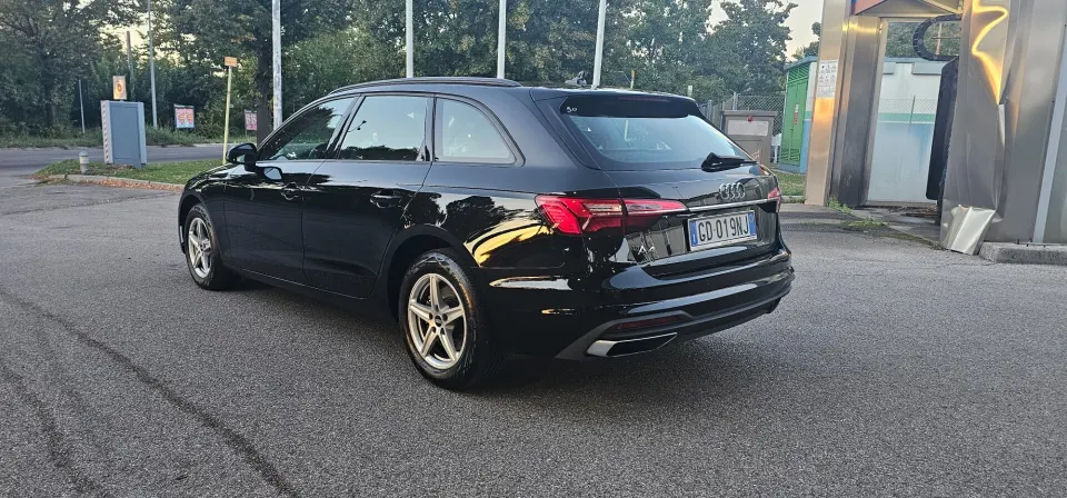 Audi A4 — foto 4