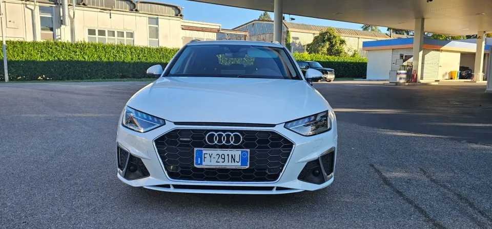 Audi A4 — foto 2