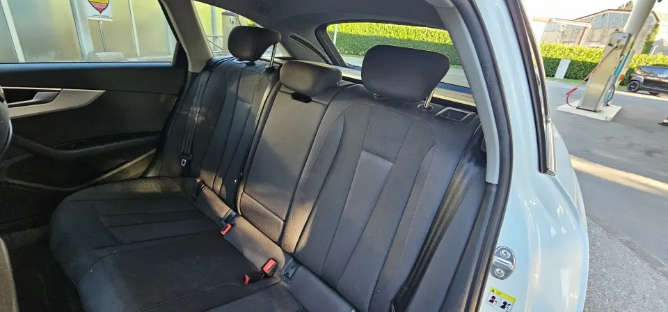 Audi A4 — foto 13