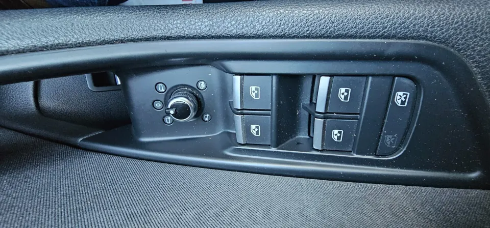 Audi A4 — foto 25