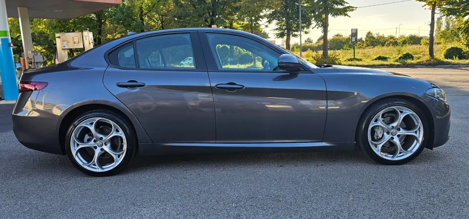Alfa Romeo Giulia — foto 7