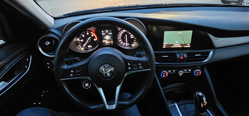 Alfa Romeo Giulia — foto 18
