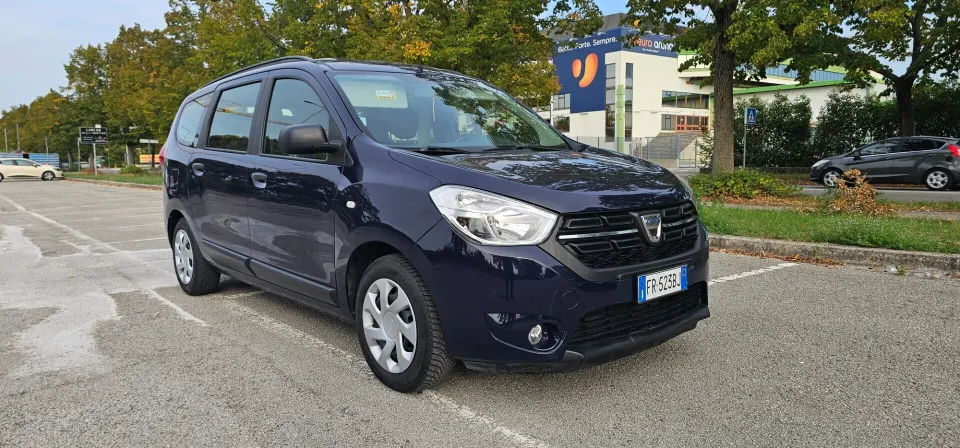 Dacia Lodgy — foto 8