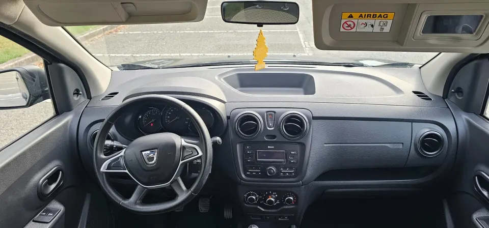 Dacia Lodgy — foto 9