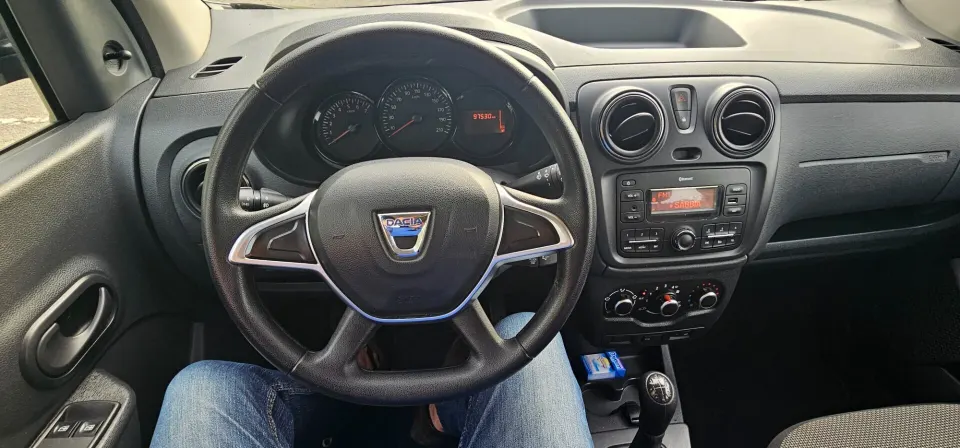 Dacia Lodgy — foto 20