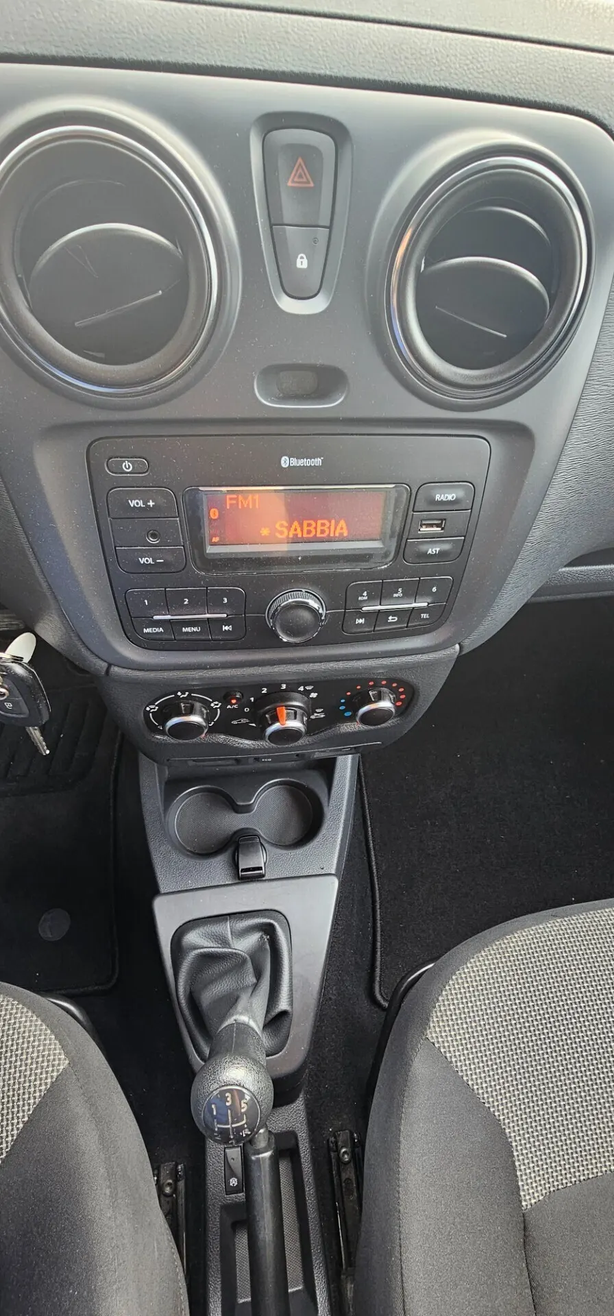 Dacia Lodgy — foto 22