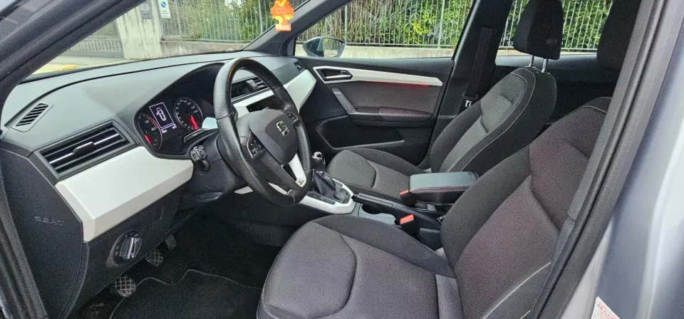Seat Arona — foto 10