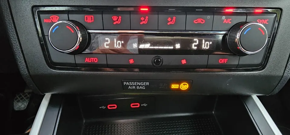 Seat Arona — foto 22