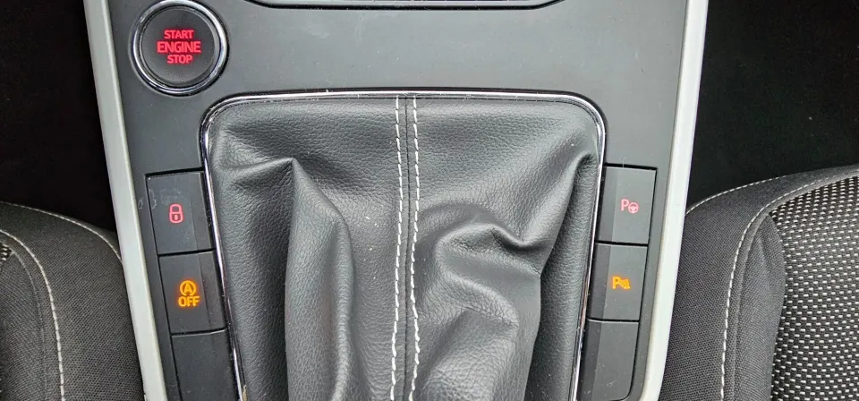 Seat Arona — foto 23